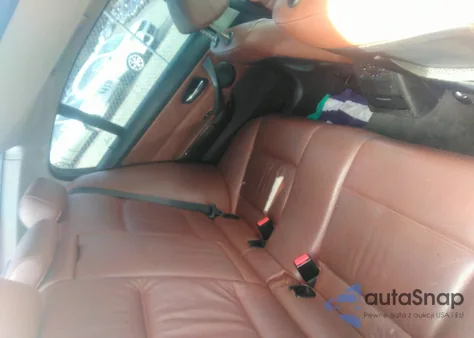 2007 BMW 335I из США, поврежденный, VIN WBAVB73537PA88723